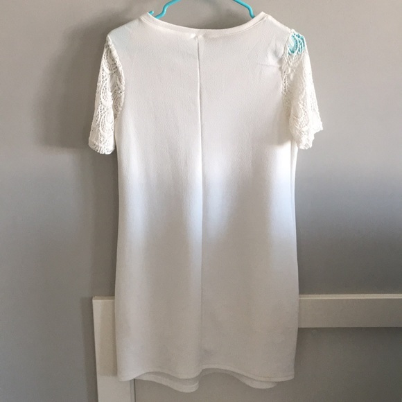 The Little White Dress - Picture 3 of 3